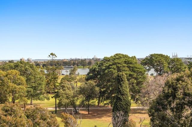 36/27 Queens Road, VIC 3000