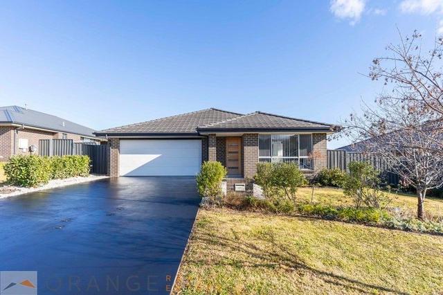 17 Hallaran Way, NSW 2800