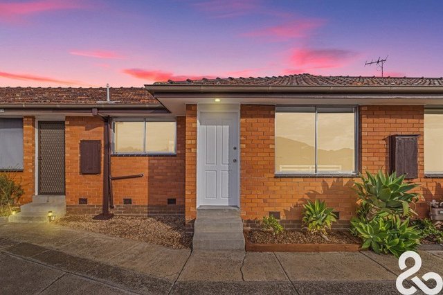 2/22 Currajong Street, VIC 3074