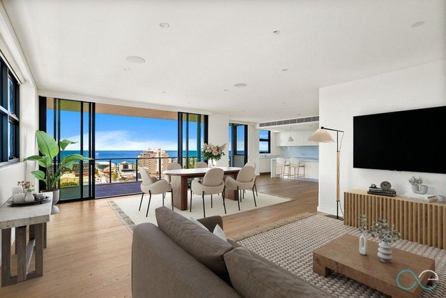 1204/71-77 Kembla Street, NSW 2500