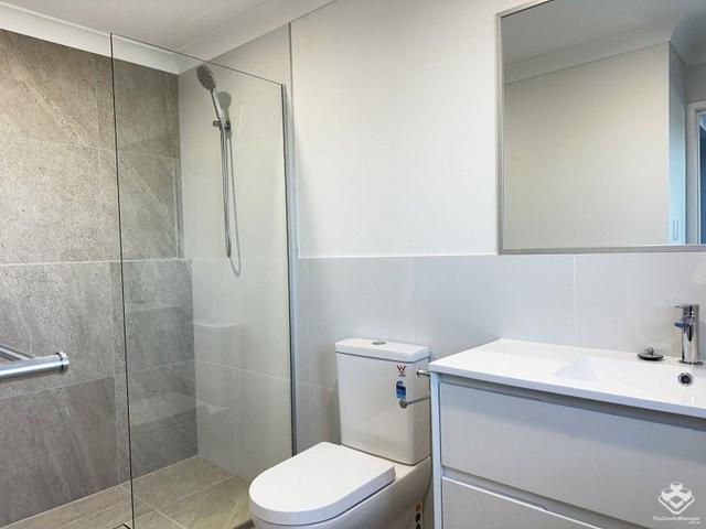 ID:21130230/35 Claussen St, QLD 4118