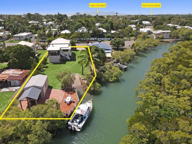 7 Fourth Avenue, QLD 4810