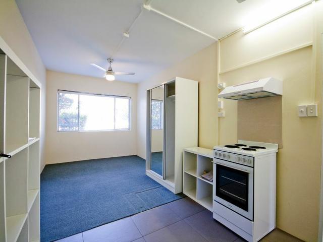 7/72 Edmondstone Street, QLD 4051