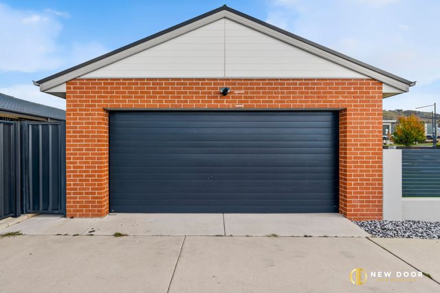 74 Grenfell Avenue, ACT 2913