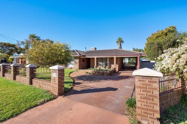 1 St John Grove, WA 6430