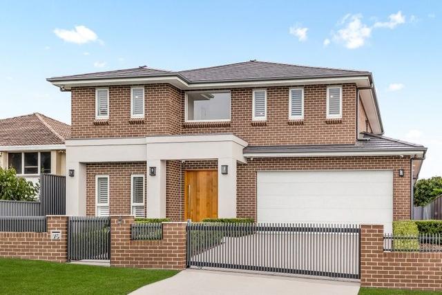 76 Lance Crescent, NSW 2145