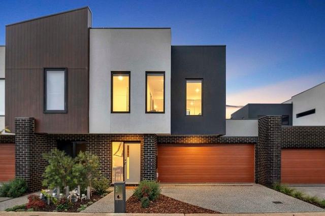 32 Roseburn Avenue, VIC 3064
