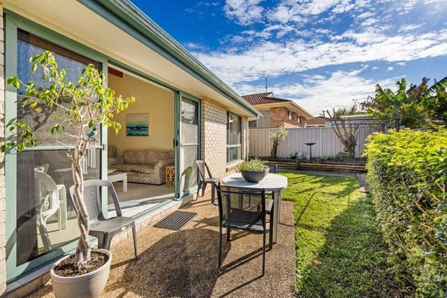 1/16 Commodore Place, NSW 2428