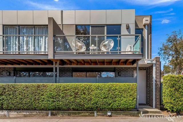 1/4 Vangelica Way, VIC 3752