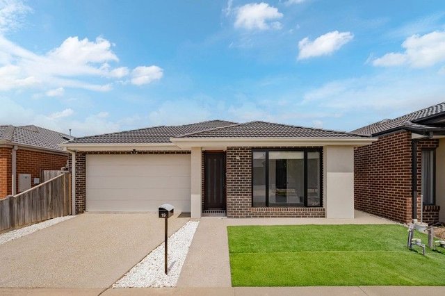 19 Hawkesbury Road, VIC 3064