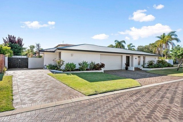 27 Churchlands Avenue, WA 6018