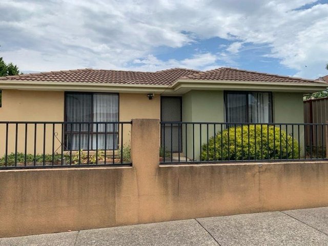 12 Hawker Avenue, VIC 3064