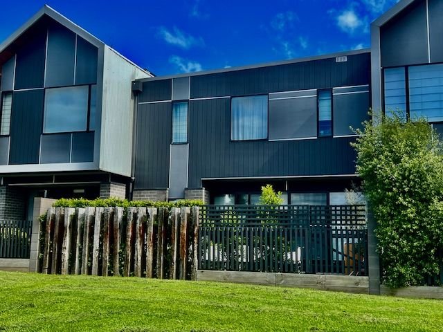 12 Windward Lane, VIC 3977