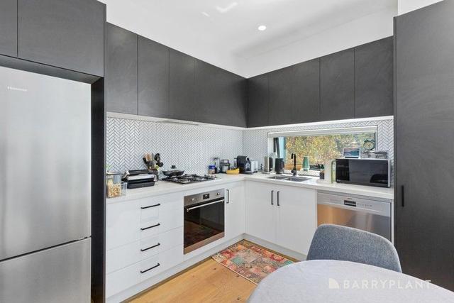 204/10 Churchill  Street, VIC 3134