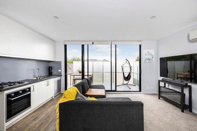 8/472 Dandenong Road, VIC 3161