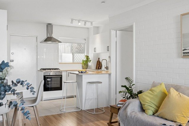 27/216 Cambridge Street, WA 6014