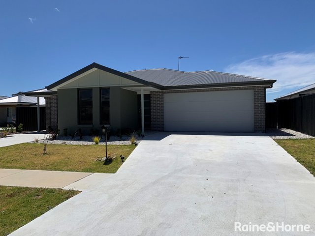 12 Colvin Place, NSW 2580