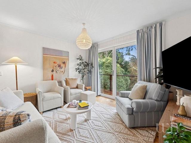 39 St Ives Grove, VIC 3934