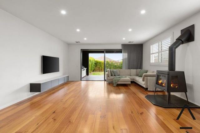 30 Joel Avenue, VIC 3025