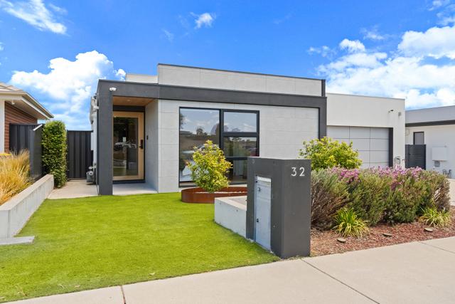 32 Rosenberg Street, ACT 2914