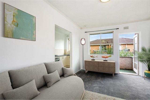 8/56 Pacific  Parade, NSW 2099