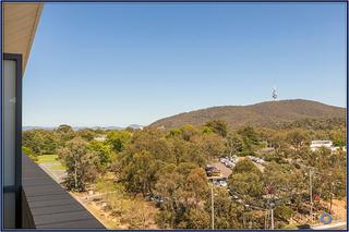 Views to Black Mountain (2015-02-12)