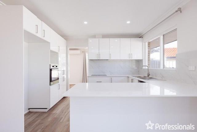 21 Rowlands Court, WA 6025