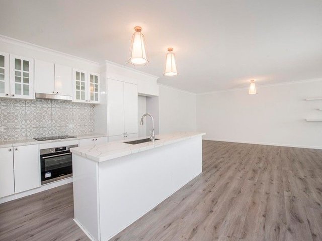 8/228 Buckley Street, VIC 3040