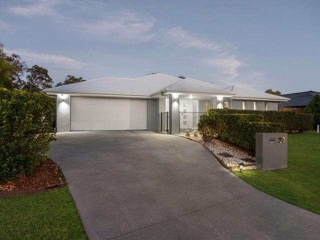 32 Christopher Street, QLD 4300