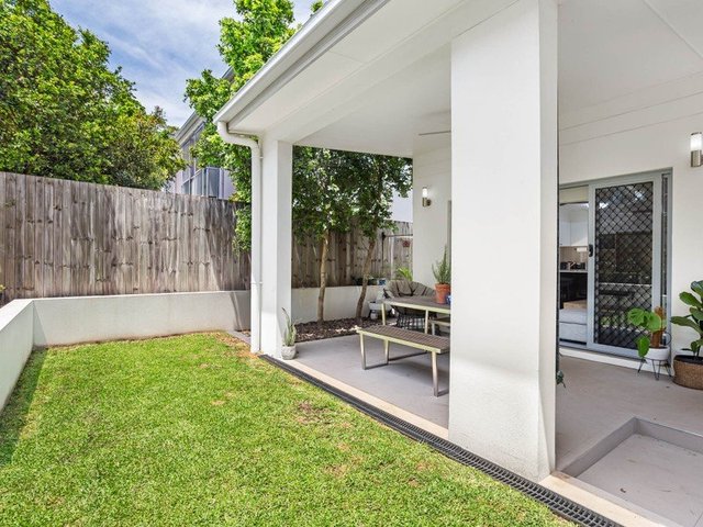 2/8 Gary Street, QLD 4170