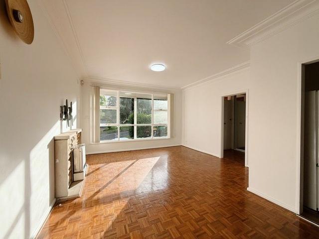 9 Benghazi  Road, NSW 2118