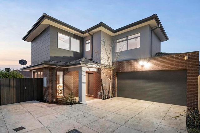 2/21 Riviera Road, VIC 3034