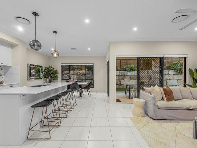 37 Northbrook Street, QLD 4073