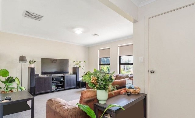 8 Biarritz Street, SA 5115