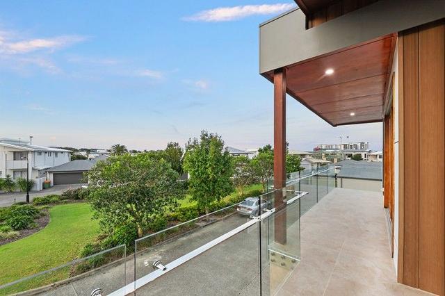 22 View Line Terrace, QLD 4212