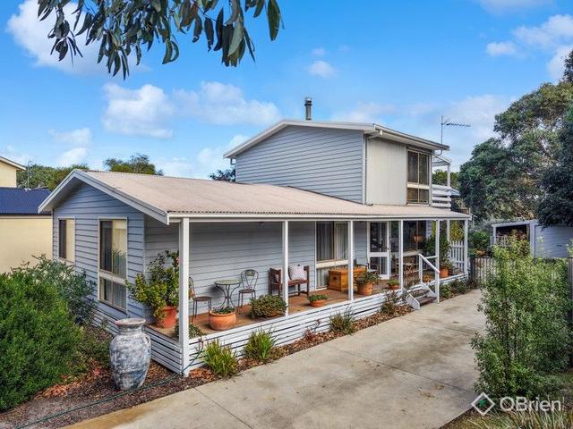 8 Currawong Close, VIC 3880