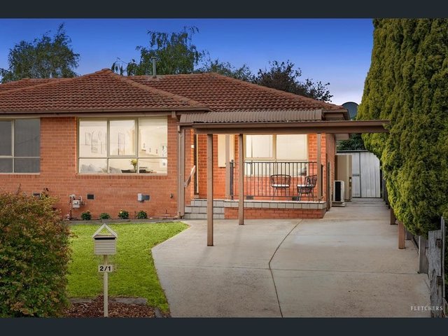 2/1 Martin Pl, VIC 3153