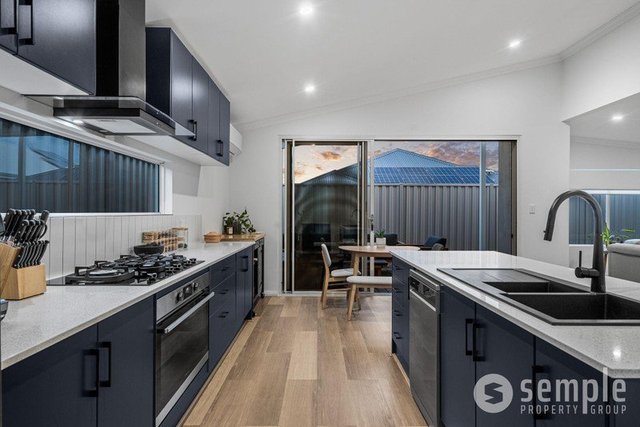 13 Teatro Street, WA 6164