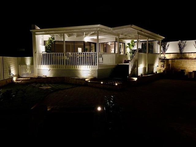 32 Blackwall Reach Pde, WA 6157