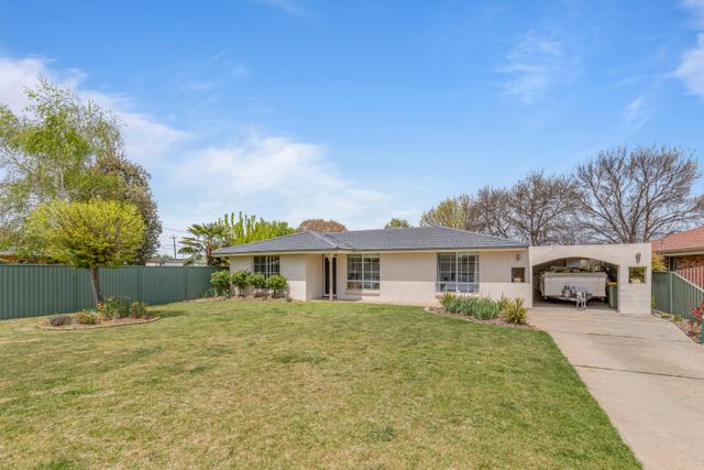 1 Oates Place, NSW 2795