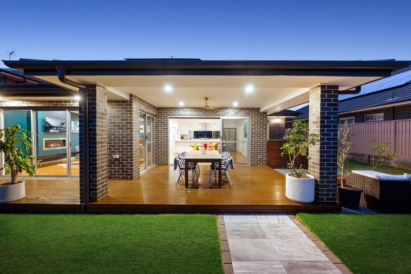 https://images.allhomes.com.au/property/photo/db838f26cadc5206c0a5f40c271cce33_hd.jpg