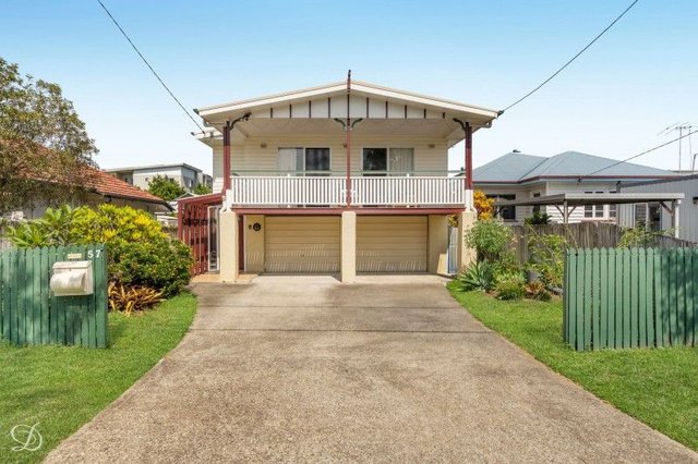 57 McConaghy Street, QLD 4053
