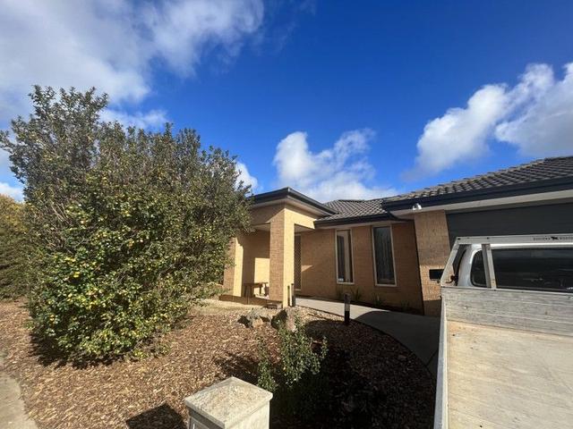 21 Mikada Boulevard, VIC 3764