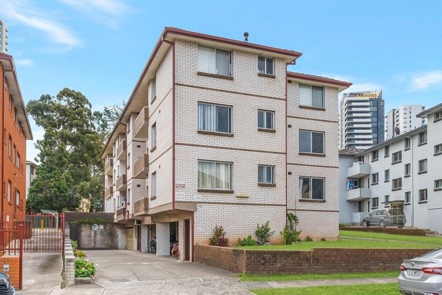 3/37 Nagle Street, NSW 2170
