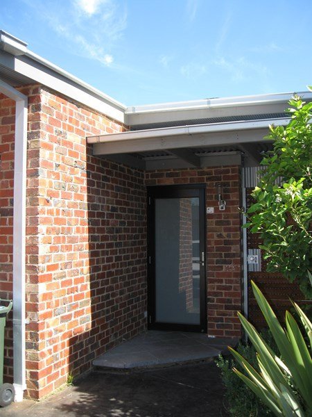 REAR/102 Miller Street, VIC 3072