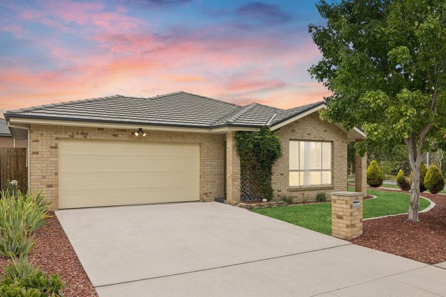 34 Muriel Stewart Circuit, ACT 2914