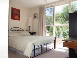 Bedroom 1 (2012-01-11)