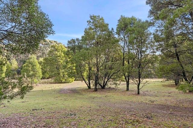 6 Mullens  Road, VIC 3458