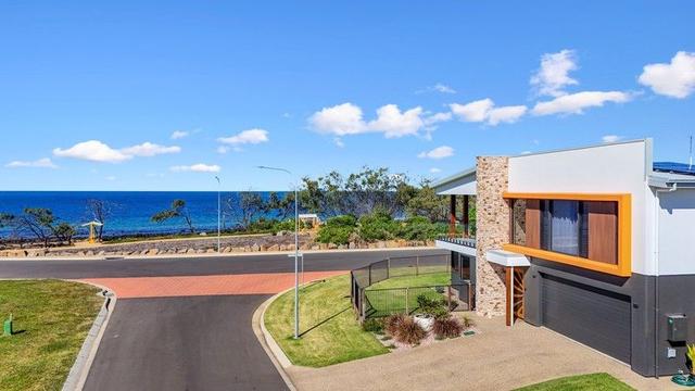 43 Headlands Esplanade, QLD 4670