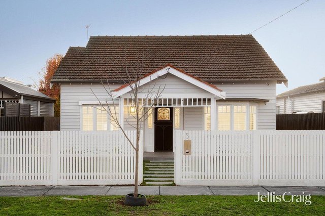 5 Hughes Street, VIC 3145